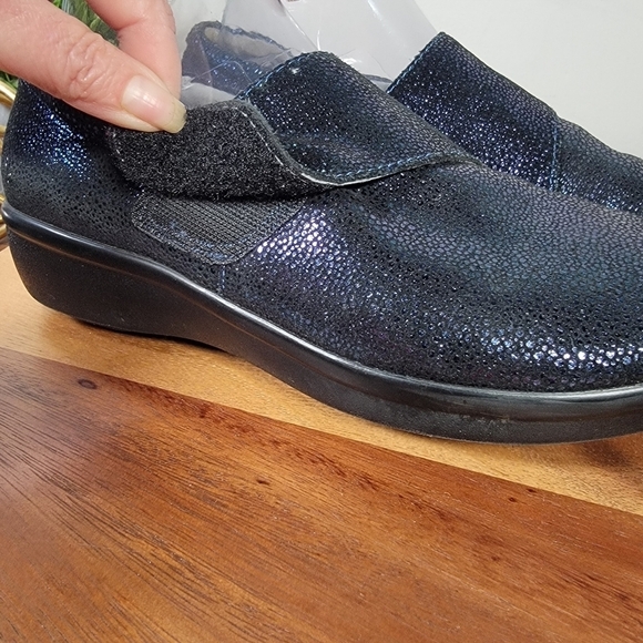 Alegria Lauryn Professional Loafers Blue Sparkle Size 39 - Picture 12 of 17